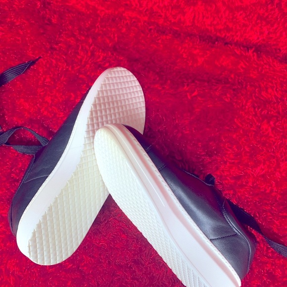 Leather Upper and Leather Sock, Super Unsex Comfortable shoe. - Picture 5 of 5